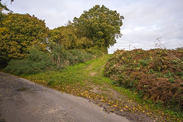 Back Lane south junction looking north towards Chapel - 6th November 2021