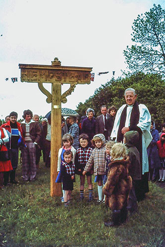 1977
