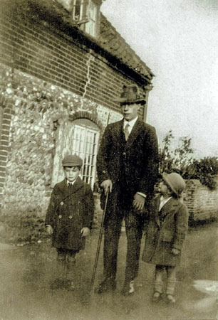 Walter Smith with Frederick and Peter