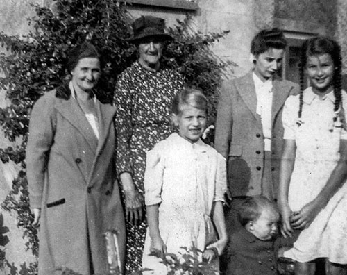 Long Sal family