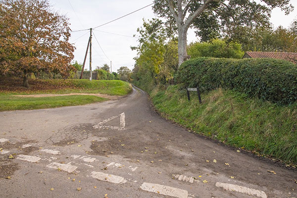 Chapel Lane junction with The Street - 6th November 2021