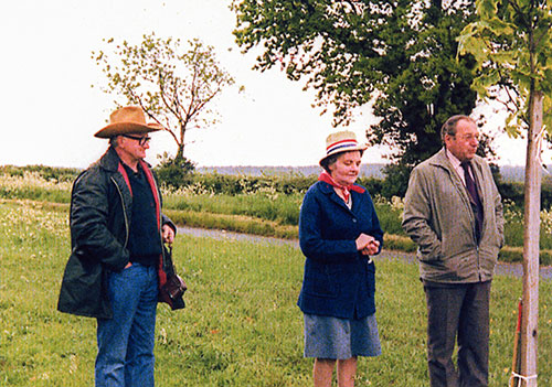 1977